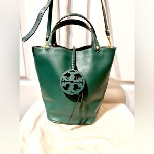Authentic Tory Burch Miller Bucket Bag Green